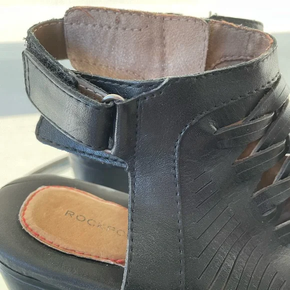 Rockport gladiator black leather sandals/heels in great used condition. Size 7US - Picture 6 of 10